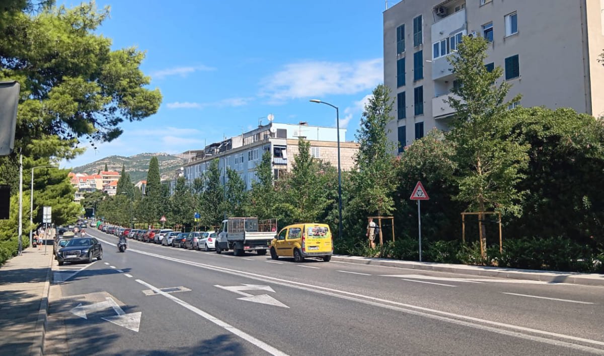 POČINJU RADOVI ASFALTIRANJA U ULICI KRALJA TOMISLAVA