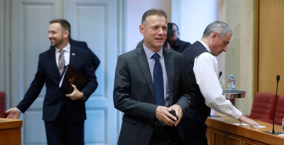 NEMA PRECIZNOG ODGOVORA KAD ĆE PARLAMENTARNI IZBORI