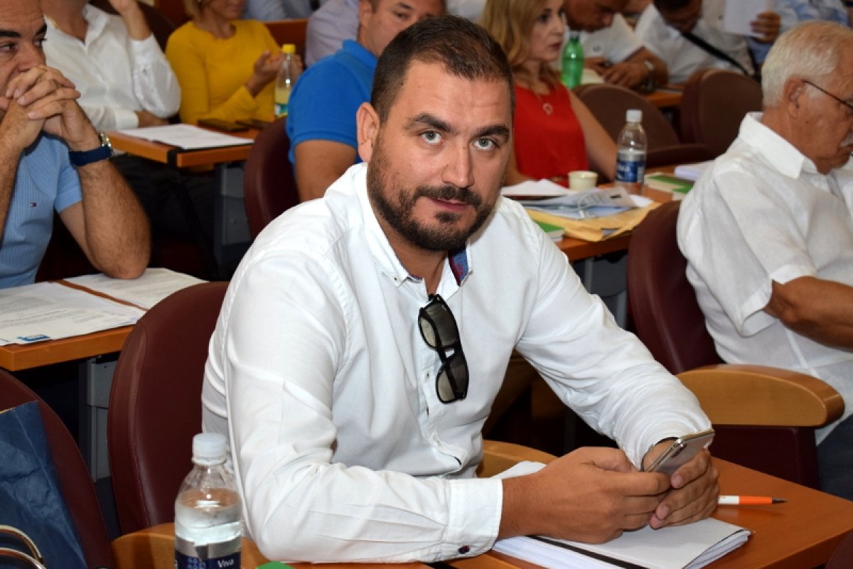 Obradović: O razlozima Ćosićeve smjene treba pitati gradonačelnika