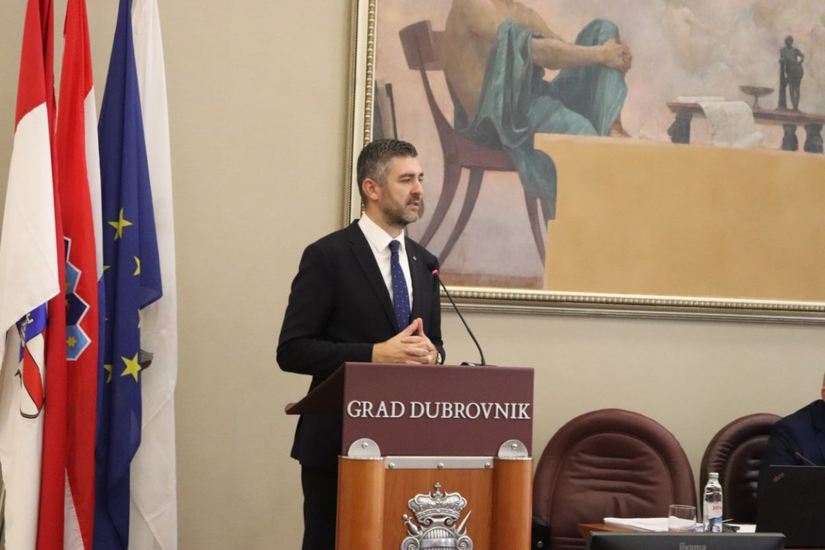 HDZ KRITIZIRAO „CAPOROV DIO SRĐA”, POZIVAO SE NA LJUBA NIKOLIĆA