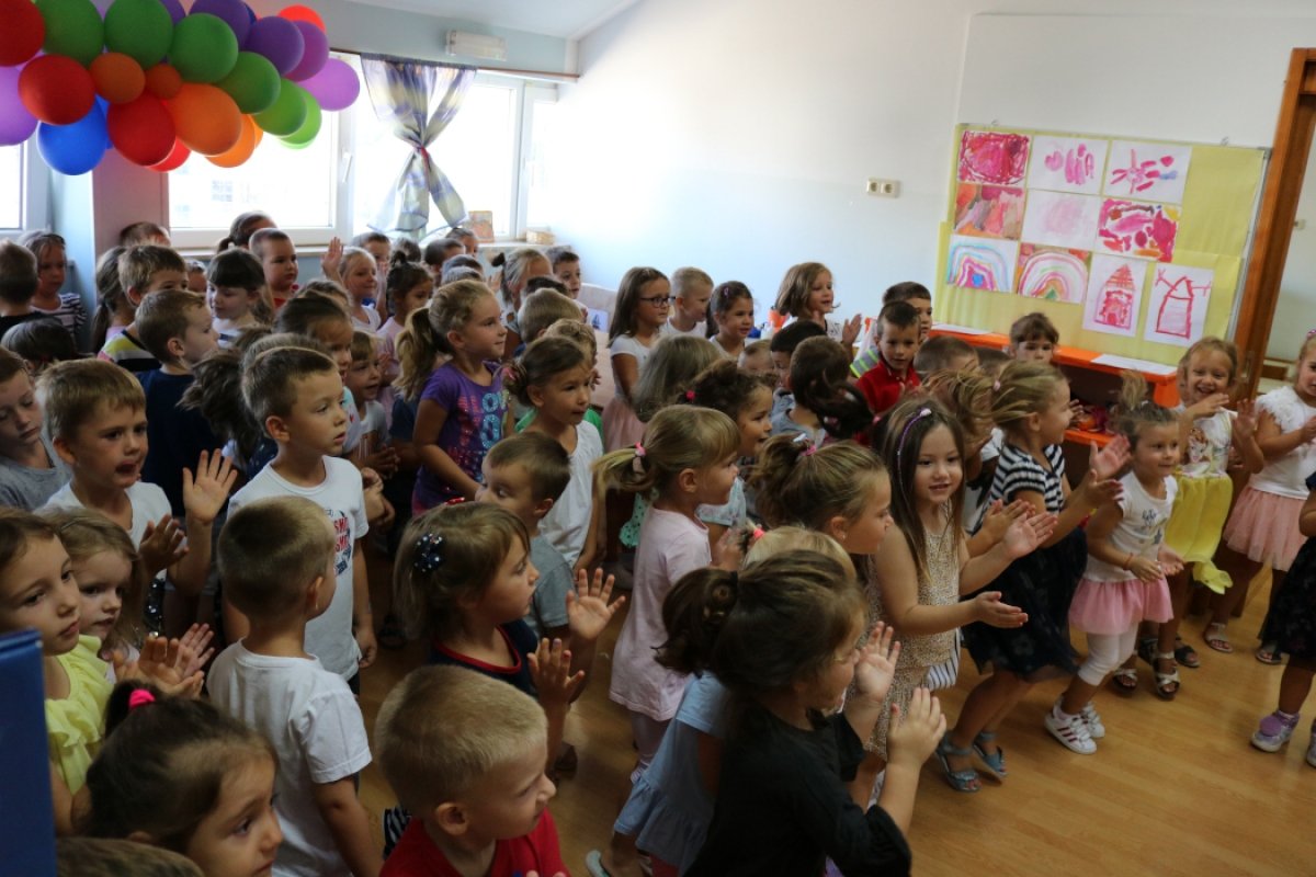 Rano učenje engleskog jezika: DV Župa dubrovačka verificiran posebni program