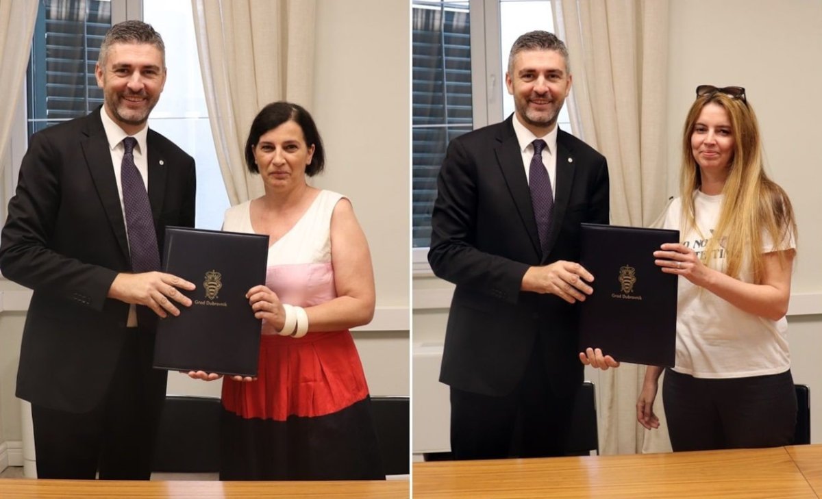 URUČENI PRVI UGOVORI MJERE GRADA DUBROVNIKA 30 X 30, PO 30 TISUĆA EURA ZA 30 OBITELJI ZA RJEŠAVANJE STAMBENIH PROBLEMA