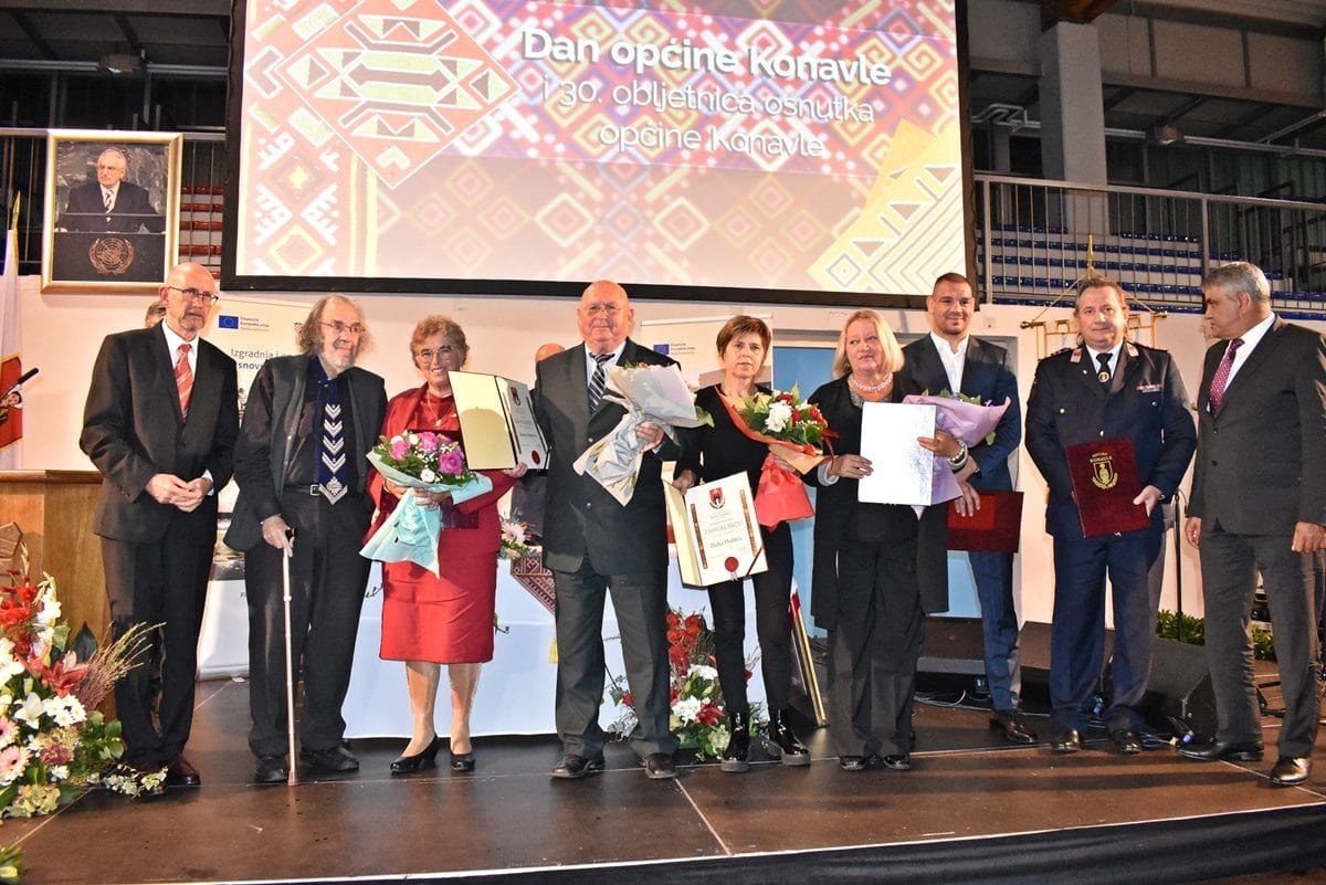 Foto / DAN OPĆINE KONAVLE; NAGRADA ZA ŽIVOTNO DJELO LUKU PALJETKU