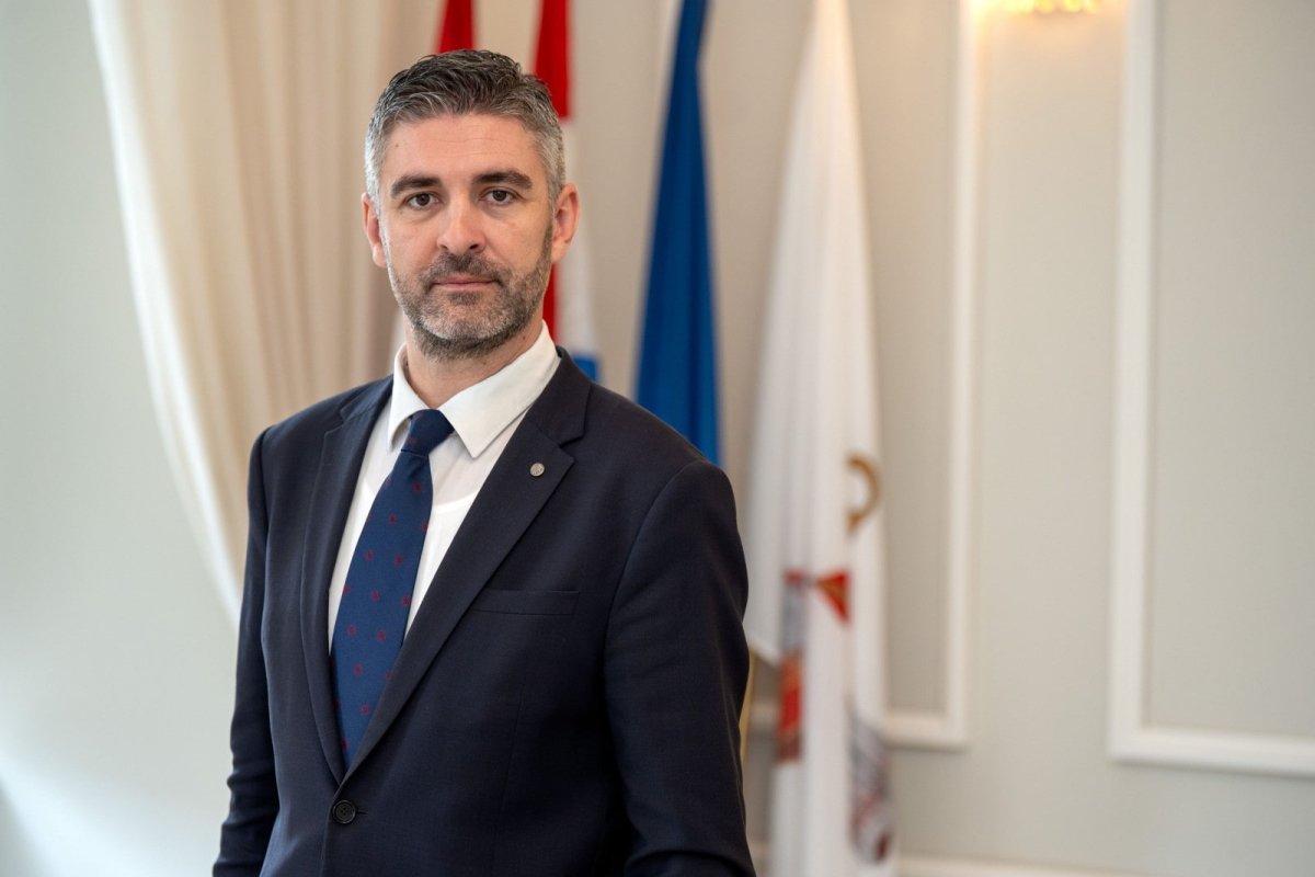 GRADONAČELNIK FRANKOVIĆ NAJAVIO IZGRADNJU NOVOG VATROGASNOG DOMA I UPUTIO ČESTITKU VATROGASCIMA