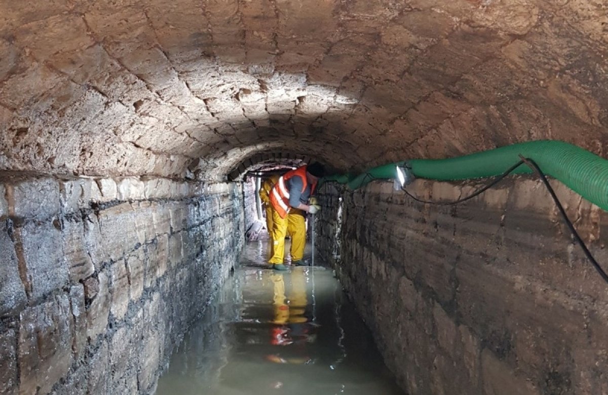 Evo kako izgleda očišćeni kanalizacijski kanal ispod Straduna