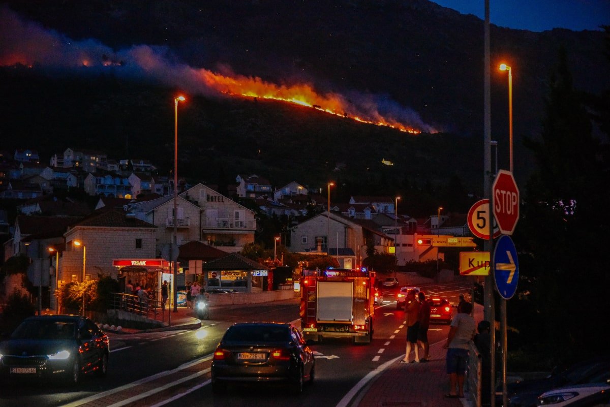 SJG: ZAHVALA VATROGASCIMA, ALI OD POHVALA I ZAHVALE SE NE ŽIVI