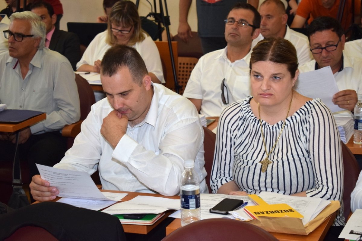 HDZ „srđevcima“ nakon istupa Miošića: „Ogradite se i ispričajte zbog govora mržnje!“